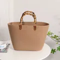 Bolso tote de paja tejido a mano con asas de bambú natural para la playa - 28*11*28 / Caqui
