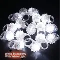 Anillo LED intermitente de fresa blanca en goma suave para fiestas y conciertos - Anillo de Fresa Blanca / Blanco