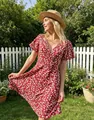 Abito midi floreale rosso con scollo a V da donna con corpetto a portafoglio e maniche. - S / Top E Pantaloni / Floreale Rosso