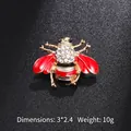 Charmante broche en forme d'abeille avec ailes en émail rouge et cristaux étincelants - Style Abeille (XD7995-4)