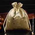 Pochette à bijoux en velours avec calligraphie chinoise, jaune clair 12x15cm - 12x15cm Doublé de Velours / Calligraphie Jaune Clair