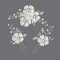 Set d'accessoires cheveux mariage faits main avec fleurs blanches perles et cristaux - Ensemble de 3 accessoires de cheveux doux et polyvalents pour séance photo