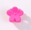 Kleiner rosa Blumen-Haarclip mit einem schicken mattem Finish für Mädchen und Kinder - Mattes Blumen-Stil (14) / Rosa
