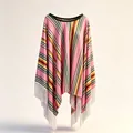Poncho messicano a strisce rosa con frange bianche per abbigliamento festivo - 75cm*75cm / Tops / Rosa Multicolore