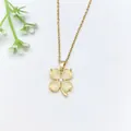 Elegante collana in acciaio inossidabile dorato con ciondolo a quadrifoglio e opale - Stile Pietra Occhio di Gatto Giallo Chiaro (Catena Dorata)