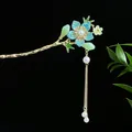 Eleganter traditioneller chinesischer Haarstab mit blauem Blumendesign und Perlenquaste - Blaugrüne Blume mit Farbverlauf Bambus-Stil (2706)