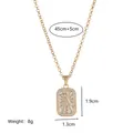 Collana con pendente rettangolare uccello stile tarocchi dorato con bordo in zirconia - Collana Uccello Marino