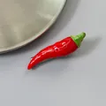 Kreative realistische Simulation einer roten Chilischote-Haarklammer für Damen mit Glanz - Chili-Stil - 1 Stk