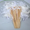Lote de varitas de cinta blanca con encaje delicado y cascabeles dorados - Lace Wand (With Bell) / Beige