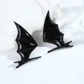 Paar glänzende schwarze Fledermausflügel-Haarspangen für Halloween-Kostümzubehör - Haarclip / 1 Paar Packung / Glänzendes Schwarz