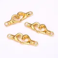 Dettaglio della chiusura a forma di cuore placcata in oro 14K per creazione gioielli - Mani a forma di cuore / Oro