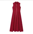 Elegantes ärmelloses weinrotes Maxikleid mit hohem Stehkragen und Frontreißverschluss - Rot