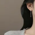 Orecchini lunghi in argento con maglie rettangolari minimaliste per donna - Infilatore per Orecchie Con Nappa in Fila di Strass