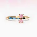 Eleganter vergoldeter Ring mit Blumenmuster, rosa Herz und blauen Zirkonsteinen - Buntes Herz-Stil (50)