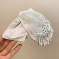 Dettaglio della molletta per capelli in broccato stile cinese con nappa a mezzaluna - 26# Molletta Jacquard Floreale Rosa Cipria / Rosa