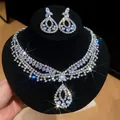 Elegante meerlaagse strasstenen halsketting en oorbellen sieradenset voor banketten - Meerlaagse Waterdruppel Kwastje Ketting en Oorbellen Set (39#) / Zilver-Wit
