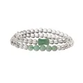 Dettaglio del bracciale a doppio strato con perle trasparenti e bambù in avventurina - Cristallo di Rocca + Avventurina Verde