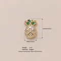 Piccolo ciondolo a forma di ananas placcato oro con zirconi e info dimensioni. - Ciondolo Ananas (Solo Ciondolo)
