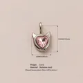 Détail d'un pendentif en cristal de cœur rose avec cornes de diable et dimensions - Pendentif Cœur De Diable Rose Style 9 / Acier