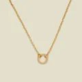 Collier élégant avec pendentif circulaire en acier titane doré, style Old Money - Chaîne Perles Rondes Originale avec Anneau Ouvert