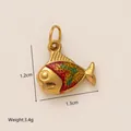 Detailansicht eines Goldfisch-Anhängers, Größe 1,3 cm, Gewicht 3,4 g für die Schmuckherstellung - Clownfisch