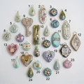 Collectie artistieke handbeschilderde hangers in hart-, ster- en druppelvormen. - Nr.22 Meerblauw Sterrenstraal