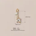 Handgefertigter Giraffen-Emaille-Anhänger aus Kupfer mit den Maßen 17x8 mm - Nr. 3 Giraffenanhänger / Giraffen Anhänger