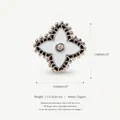Breloque de chaussure en émail blanc en forme de fleur avec base en cuivre et cristal - Pendentif Trèfle à Quatre Feuilles