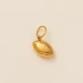 Vue détaillée d'un pendentif ballon de football en acier doré pour bijoux DIY - Ballon de rugby