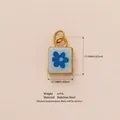 Pendentif carré en acier inoxydable doré avec imprimé fleur bleue et dimensions - Style Carré Fleur Bleu Clair (YKXS26041257GK)