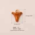 Detalle de un colgante de flor naranja en cobre con dimensiones y especificaciones técnicas - Colgante de Champiñón Naranja No.8 / 13.5x14.5mm / Naranja