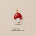 Vue détaillée du pendentif champignon rouge et blanc avec dimensions et informations - Pendentif Champignon Rouge No. 7 / 17.2x12.6mm / Champignon Rouge Blanc