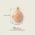 Close-up van vintage roze emaille medaillon hanger met gouden ster en parel, 22.5mm - Roze Hanger