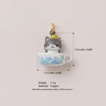 Détail montrant les dimensions de 17,6 mm d'un pendentif chat dans une tasse en cuivre - Chat Tigré 5