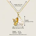 Vista dettagliata della collana volpe in tazza dorata con dimensioni 18.9x18.2mm. - Volpe in Tazza / Oro