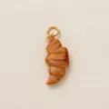 Vergulde croissant hanger voor DIY sieraden accessoires met realistische textuur - Croissant Hanger