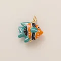 Ciondolo a forma di pesce tropicale colorato con anello dorato per borse e telefoni - Pesce Arancione Blu