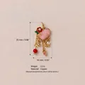 Pendentif cœur délicat en émail rose avec détails floraux et breloques dorées pendantes - Pendentif cœur rose uniquement (Sans chaîne) / 25mm x 14mm