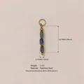 Eleganter Edelstahl-Anhänger mit blauen Perlen, 18K vergoldet, mit genauen Maßangaben. - Blauer Edelstein