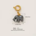 Ciondolo animale in acciaio inossidabile grigio con anello dorato e misure - Mammut
