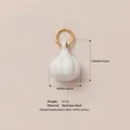 Gedetailleerd overzicht van mini knoflook hanger van roestvrij staal voor sieraden - Witte Knoflook Hanger (15) / Wit