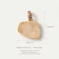 Vue détaillée de ce pendentif en pierre naturelle jaune irrégulière avec dimensions - Pendentif Seul (11-Pendentif Abricot) / Abricot