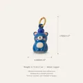 Vista dettagliata del ciondolo orso blu con altezza 17 mm e specifiche in rame - 6 Mirtillo Orso Blu