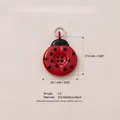 Detailansicht des roten Marienkäfer-Anhängers aus Edelstahl mit Maßen und Gewicht - Marienkäfer Anhänger