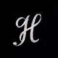 Elegante broche con forma de letra H plateada y detalles de diamantes de imitación - Estilo Letra H (2255) / Plata H