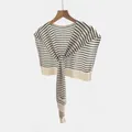 Elegante chal de punto a rayas 100% Tencel para protección solar de verano blanco - Tops / Rayas Negras Blanco Crema