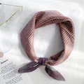 Elegante foulard quadrato retrò a scacchi per donna con dettaglio nodo alla moda - Lm58 - houndstooth closeout - camel / 58*58cm