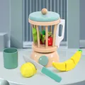 Set de cuisine en bois écologique comprenant un mixeur et des fruits colorés découpés - Fruit Juicer