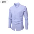 Camicia classica da uomo a maniche lunghe a quadri viola con taschino frontale elegante - S / Tops / A Quadri Lavanda e Blu (2173)