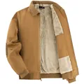 Herren Detroit Jacke aus gewachstem Canvas mit warmem Kunstfellfutter - S / Oberteile / Erdgelb